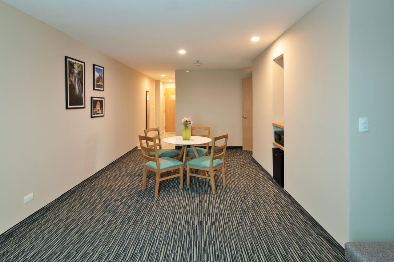 ลา ควินตา บาย วินด์แฮม มอนเตร์เรย์ แอโรปวยร์โต Hotel อโปดาคา ภายนอก รูปภาพ